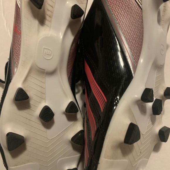 Black/pink womens cleats pre owned in good condition - Picture 9 of 9